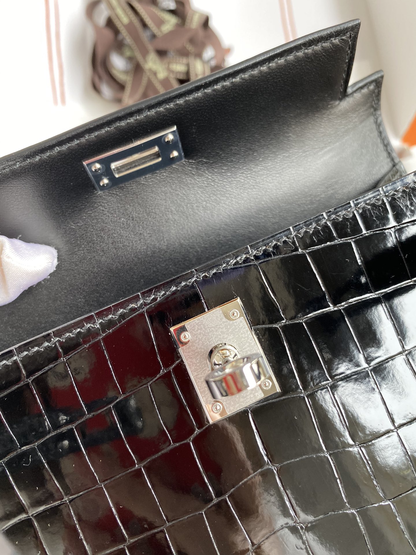 Hermes Kelly Mini II Bag 19CM In Black Shiny Alligator Leather